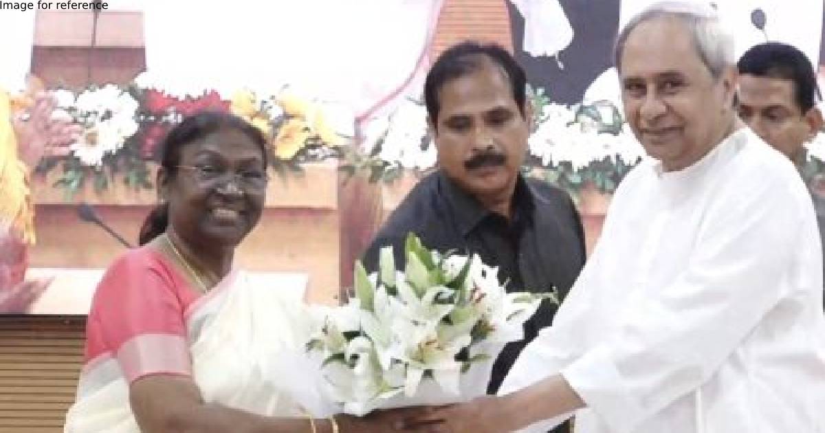 Presidential poll results: Odisha CM speaks with Murmu, extends greetings